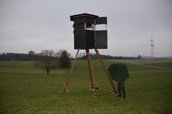 Sechseckjagdkanzel - Aufbau8 - Kanzelbau abgeschlossen, Teppich einrichten